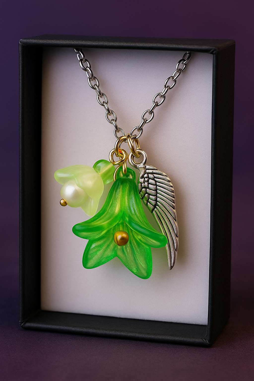 Feenlaterne – Feenlicht Kette | Feen Schmuck & Elfen Anhänger | Handgemacht mit Acryl Blüte & Engelsflügel | in Grün, Lila, Flieder, Pink, Hellblau & Gelb